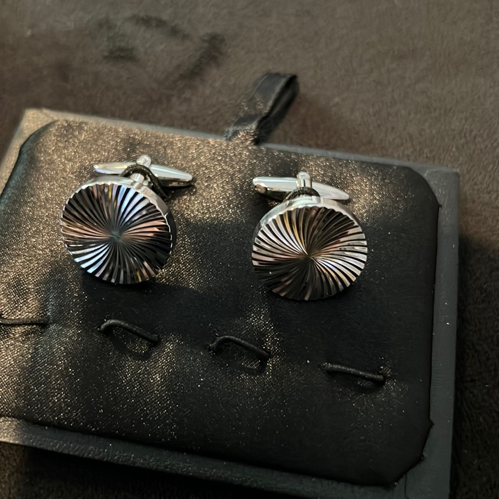 SILVER CUFFLINKS, 2 pairs, new! - Picture 2 of 7